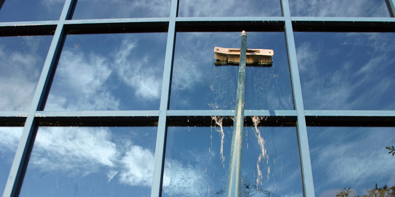 window cleaning services in welling, bexley and london